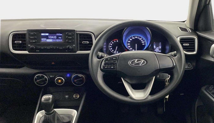 2021 Hyundai VENUE S 1.2, Petrol, Manual, 33,141 km, Steering Wheel Close Up