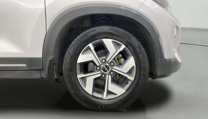 2023 KIA SONET HTX 1.5D IMT, Diesel, Manual, 24,772 km, Right Front Wheel