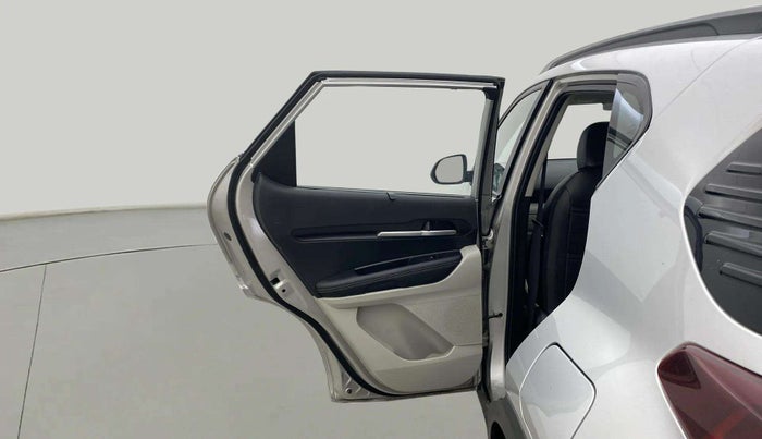 2023 KIA SONET HTX 1.5D IMT, Diesel, Manual, 24,772 km, LHS Rear Door