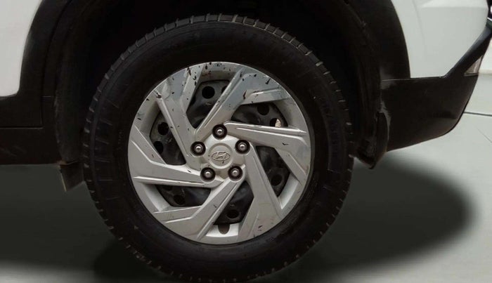 2021 Hyundai Creta E 1.5 PETROL, Petrol, Manual, 83,637 km, Left Rear Wheel