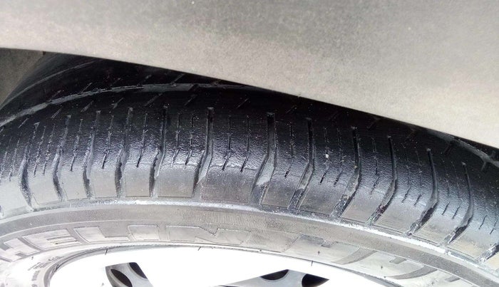 2021 Hyundai Creta E 1.5 PETROL, Petrol, Manual, 83,637 km, Right Front Tyre Tread