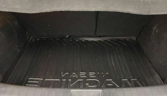2023 Nissan MAGNITE XV MT, Petrol, Manual, 22,489 km, Boot Open Zoomed View
