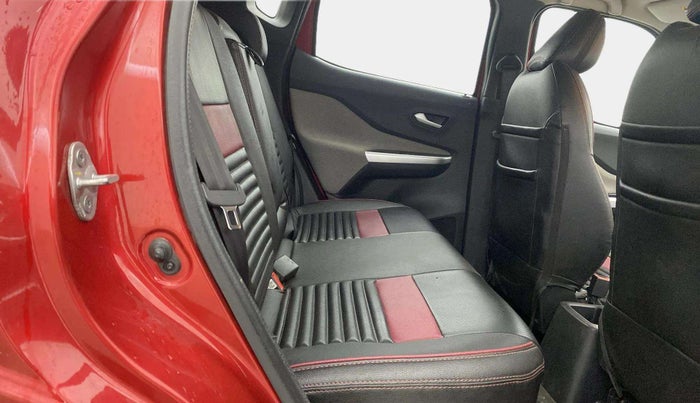 2023 Nissan MAGNITE XV MT, Petrol, Manual, 22,489 km, Right Side Rear Door Cabin