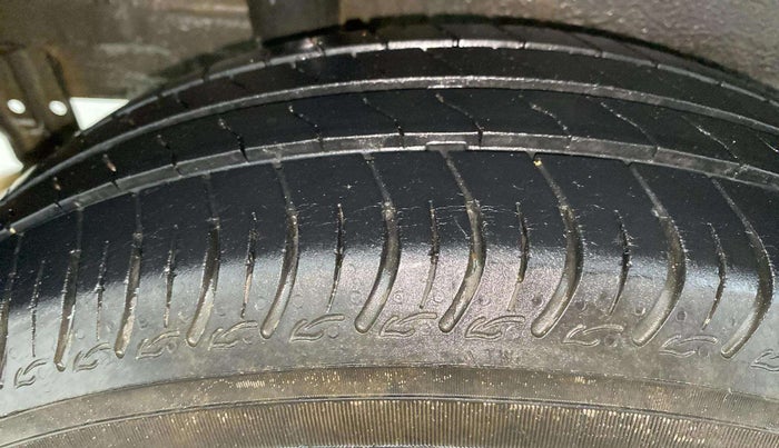 2021 Maruti S PRESSO VXI+, Petrol, Manual, 59,230 km, Right Rear Tyre Tread