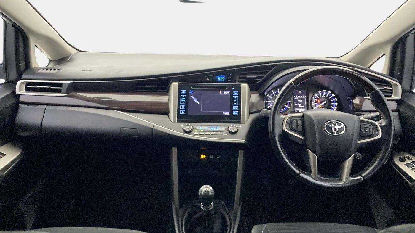2018 Toyota Innova Crysta 2.7 VX 7 STR, Petrol, Manual, 51,840 km, Dashboard
