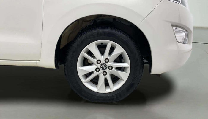 2018 Toyota Innova Crysta 2.7 VX 7 STR, Petrol, Manual, 51,840 km, Right Front Wheel