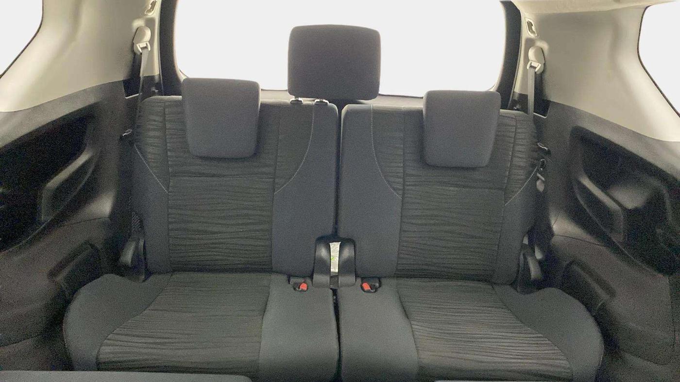 2018 Toyota Innova Crysta 2.7 VX 7 STR, Petrol, Manual, 51,840 km, Third Seat Row ( optional )