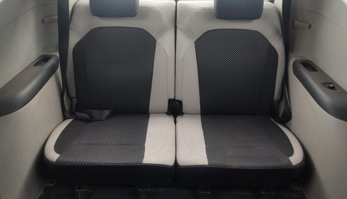 2020 Renault TRIBER RXZ, Petrol, Manual, 54,399 km, Third Seat Row ( optional )