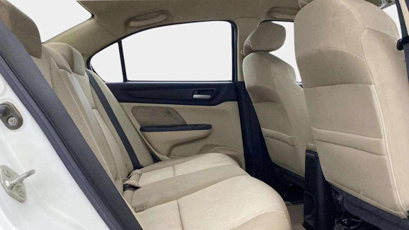 2018 Honda Amaze 1.2L I-VTEC VX, Petrol, Manual, 83,086 km, Right Side Rear Door Cabin