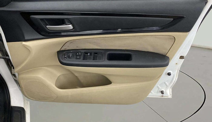 2018 Honda Amaze 1.2L I-VTEC VX, Petrol, Manual, 83,326 km, Driver Side Door Panels Control