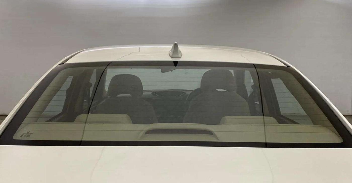 2018 Honda Amaze 1.2L I-VTEC VX, Petrol, Manual, 83,086 km, Rear Windshield