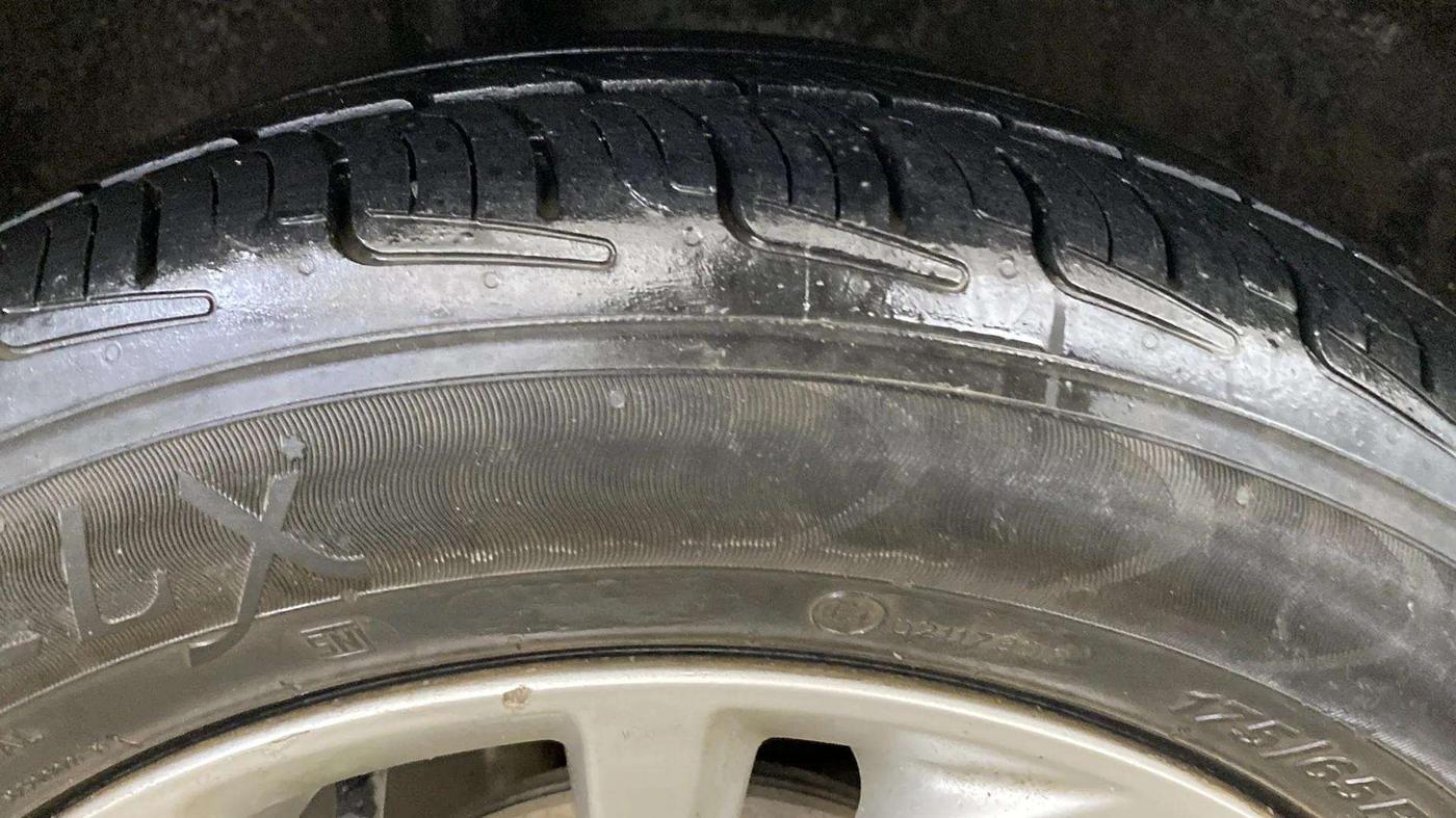 2018 Honda Amaze 1.2L I-VTEC VX, Petrol, Manual, 83,086 km, Left Front Tyre Tread