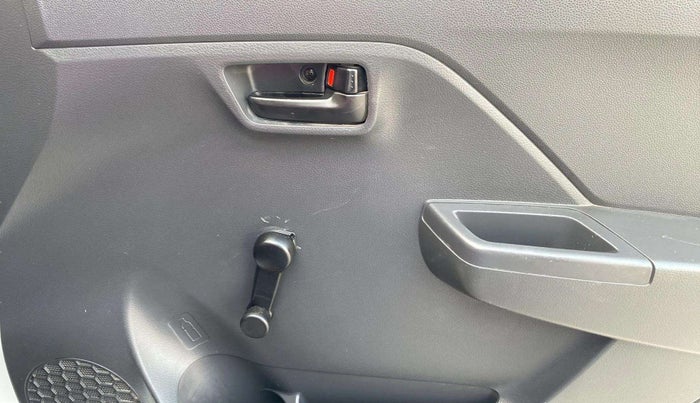 2023 Maruti Alto K10 STD, Petrol, Manual, 11,508 km, Driver Side Door Panels Control