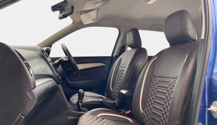 2021 Toyota URBAN CRUISER PREMIUM GRADE MT DUAL TONE, Petrol, Manual, 39,916 km, Right Side Front Door Cabin