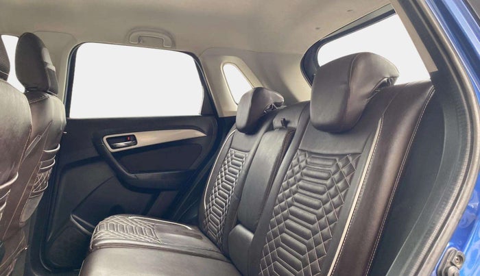 2021 Toyota URBAN CRUISER PREMIUM GRADE MT DUAL TONE, Petrol, Manual, 39,916 km, Right Side Rear Door Cabin