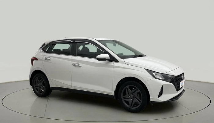 2023 Hyundai NEW I20 SPORTZ 1.2 MT, Petrol, Manual, 9,098 km, Right Front Diagonal