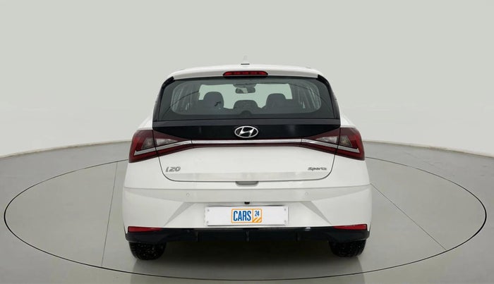 2023 Hyundai NEW I20 SPORTZ 1.2 MT, Petrol, Manual, 9,098 km, Back/Rear