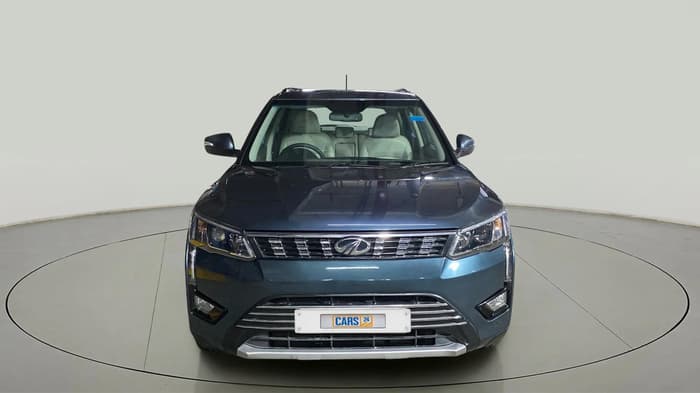 2020 Mahindra XUV300 W8 (O) 1.2 PETROL, Petrol, Manual, 24,694 km, Front