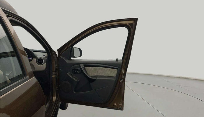 2015 Renault Duster 110 PS RXL DIESEL, Diesel, Manual, 58,263 km, RHS Front Door