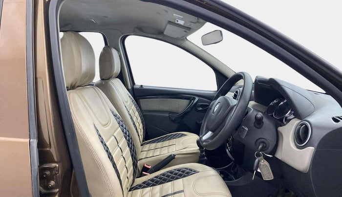 2015 Renault Duster 110 PS RXL DIESEL, Diesel, Manual, 58,263 km, Right Side Front Door Cabin