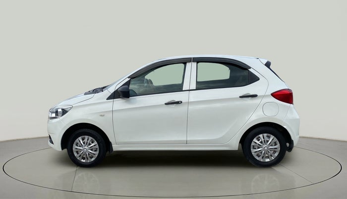 2017 Tata Tiago XE PETROL, CNG, Manual, 68,509 km, Left Side