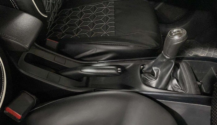 2020 Maruti Baleno SIGMA PETROL 1.2, CNG, Manual, 59,423 km, Gear Lever