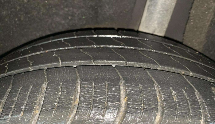 2018 Maruti Baleno ALPHA PETROL 1.2, Petrol, Manual, 33,530 km, Left Rear Tyre Tread