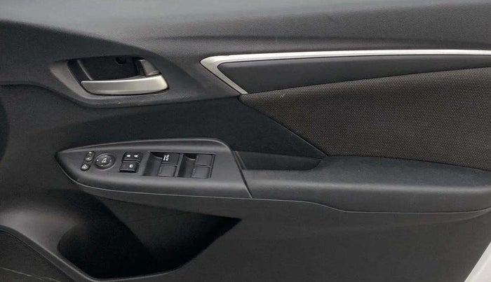 2021 Honda WR-V 1.2L I-VTEC VX MT, Petrol, Manual, 40,089 km, Driver Side Door Panels Control