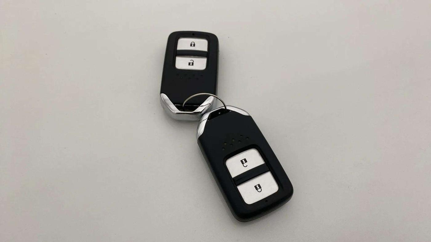 2021 Honda WR-V 1.2L I-VTEC VX MT, Petrol, Manual, 40,089 km, Key Close Up