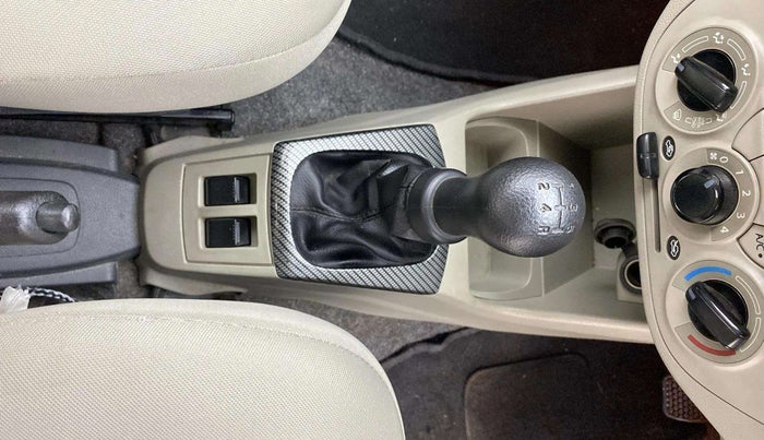 2017 Maruti Alto K10 VXI, Petrol, Manual, 39,457 km, Gear Lever