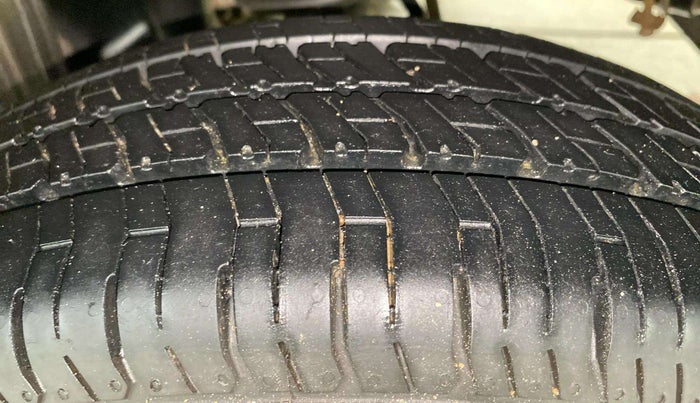 2017 Maruti Alto K10 VXI, Petrol, Manual, 39,457 km, Left Rear Tyre Tread