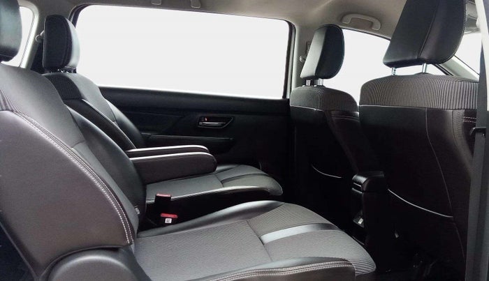 2022 Maruti XL6 ZETA MT, Petrol, Manual, 45,106 km, Right Side Rear Door Cabin