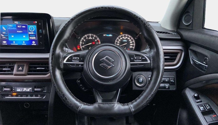 2023 Maruti BREZZA ZXI SMART HYBRID , Petrol, Manual, 29,522 km, Steering Wheel Close Up