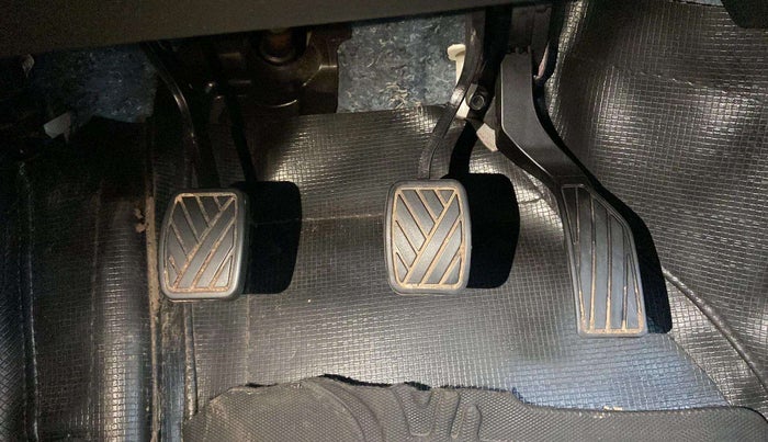2023 Maruti BREZZA ZXI SMART HYBRID , Petrol, Manual, 29,522 km, Pedals