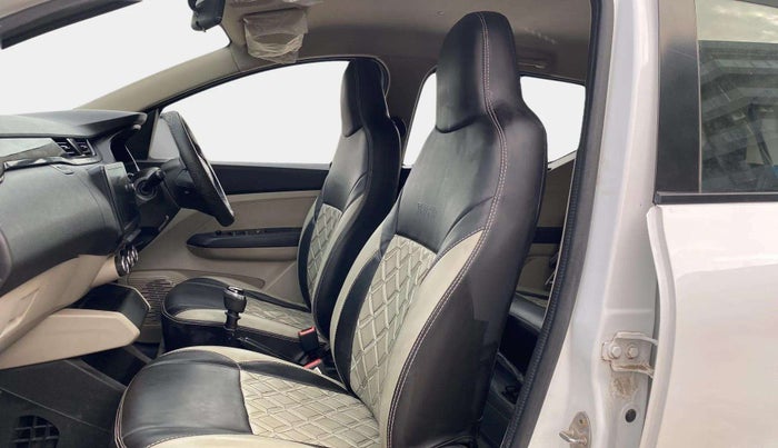 2021 Renault TRIBER RXT, Petrol, Manual, 37,760 km, Right Side Front Door Cabin