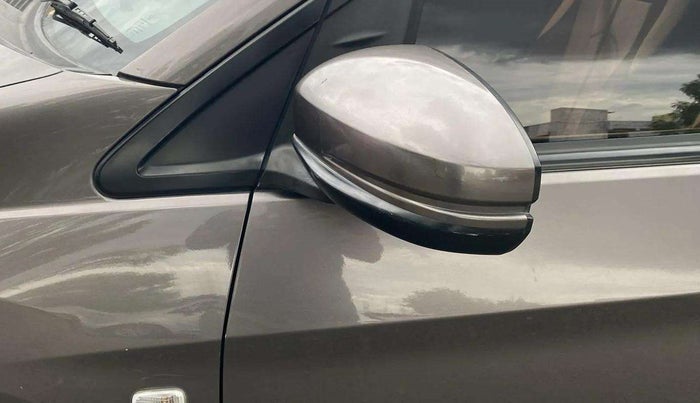 2015 Honda Brio S MT, Petrol, Manual, 78,209 km, Left rear-view mirror - Folding motor not working