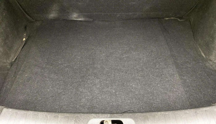 2015 Maruti Swift Dzire VXI, Petrol, Manual, 78,339 km, Boot Inside