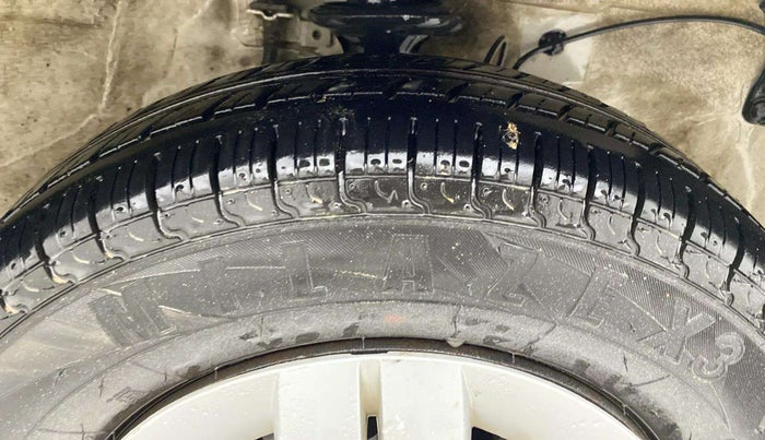 2019 Maruti Alto VXI, Petrol, Manual, 63,460 km, Right Front Tyre Tread