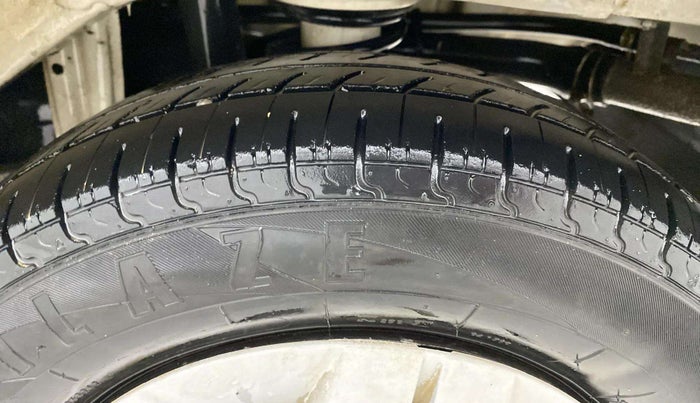 2019 Maruti Alto VXI, Petrol, Manual, 63,460 km, Left Rear Tyre Tread