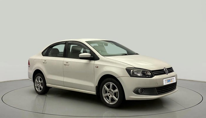 2014 Volkswagen Vento HIGHLINE 1.6 MPI, Petrol, Manual, 87,307 km, Right Front Diagonal