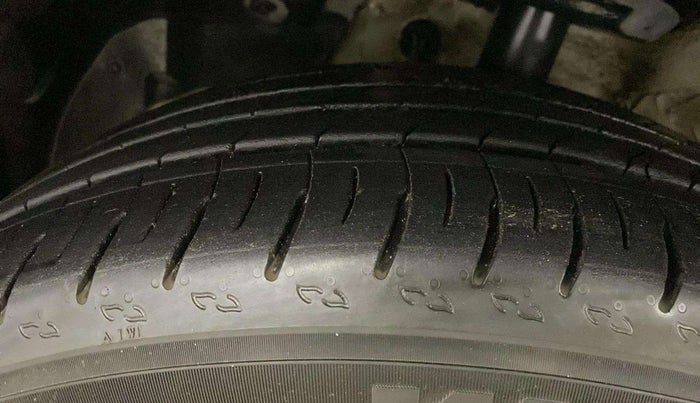 2021 MG HECTOR SHARP 1.5 PETROL CVT, Petrol, Automatic, 68,810 km, Left Front Tyre Tread
