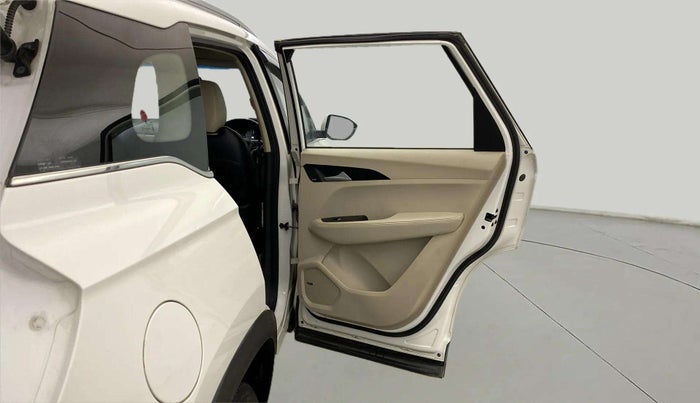 2021 MG HECTOR SHARP 1.5 PETROL CVT, Petrol, Automatic, 68,810 km, RHS Rear Door