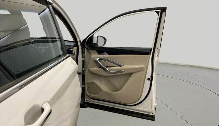 2021 MG HECTOR SHARP 1.5 PETROL CVT, Petrol, Automatic, 68,810 km, RHS Front Door