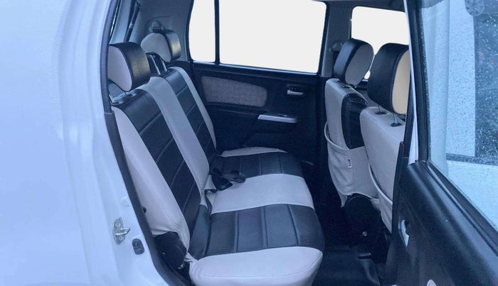 2016 Maruti Wagon R 1.0 VXI, Petrol, Manual, 35,798 km, Right Side Rear Door Cabin