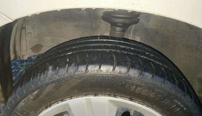 2016 Maruti Wagon R 1.0 VXI, Petrol, Manual, 35,798 km, Left Front Tyre Tread