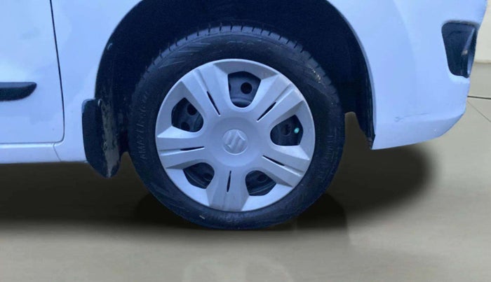 2016 Maruti Wagon R 1.0 VXI, Petrol, Manual, 35,798 km, Right Front Wheel