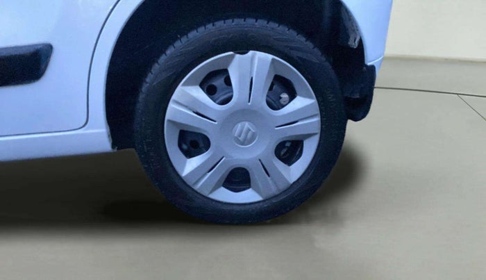 2016 Maruti Wagon R 1.0 VXI, Petrol, Manual, 35,798 km, Left Rear Wheel