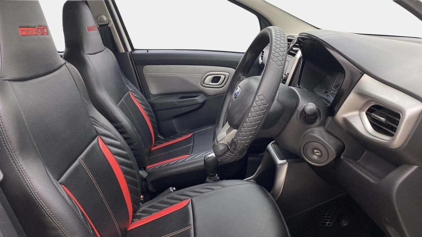 2020 Datsun Redi Go T(O) 1.0 AMT, Petrol, Automatic, 40,330 km, Right Side Front Door Cabin