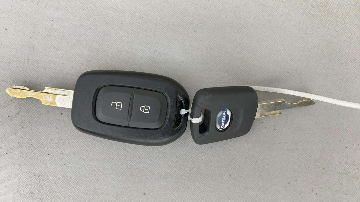 2020 Datsun Redi Go T(O) 1.0 AMT, Petrol, Automatic, 40,330 km, Key Close Up