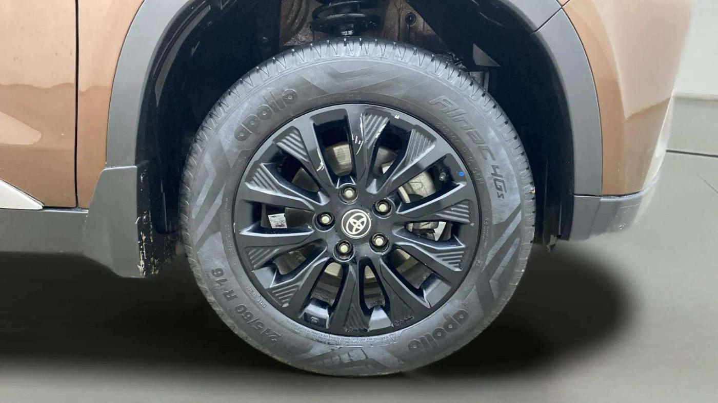 2021 Toyota URBAN CRUISER HIGH GRADE MT, Petrol, Manual, 33,897 km, Right Front Wheel